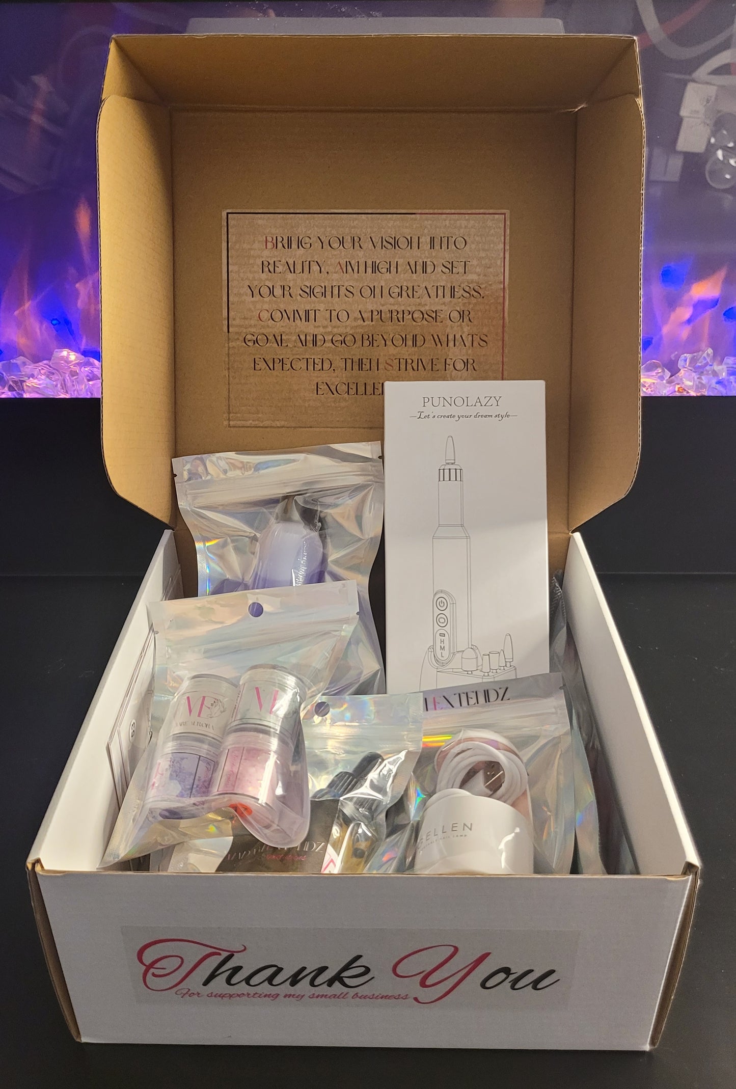 Madam's Choice VIP Manicure Mistery Box (limited)