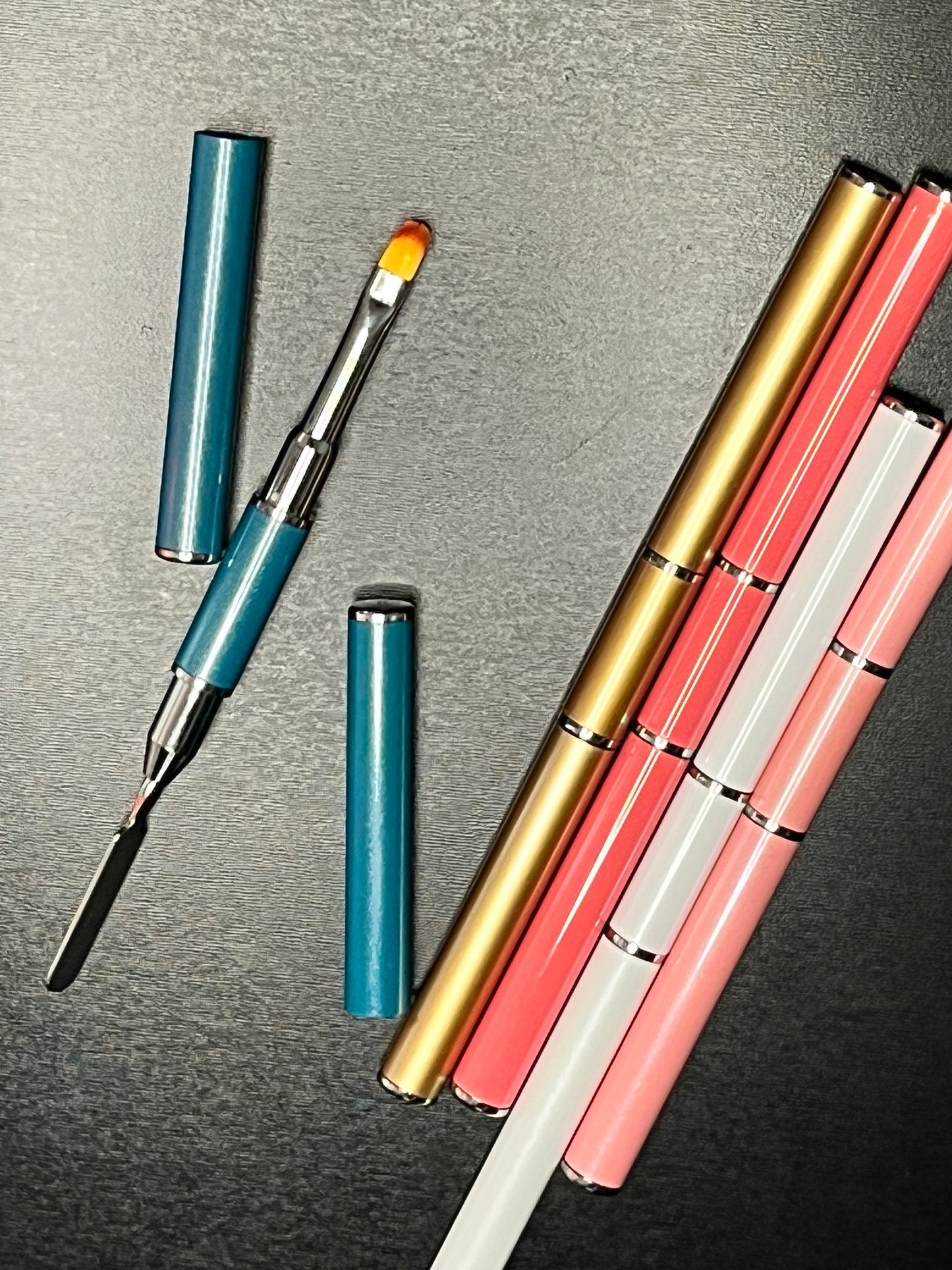 Dual-Ended Poly UV Gel Nail Brush – All-in-One Tool for Sculpting, Shaping & Nail Building