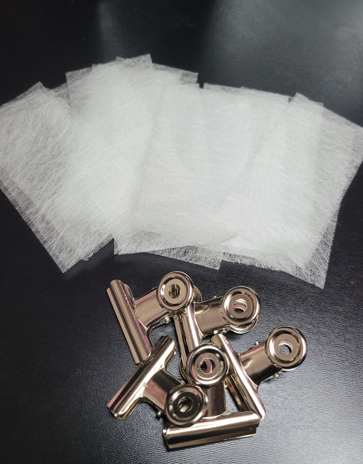 Fiberglass Nail Extension Kit – 25 Wraps & 5 Stainless Steel Shaping Clips for Flawless Nail Builds